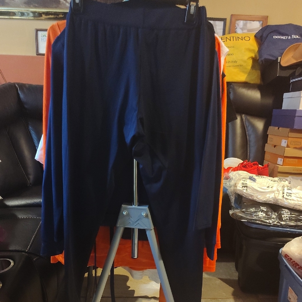 Navy Blue Women's Cropped Long Sleeve Legging Pantsuit - Picture 7 of 7